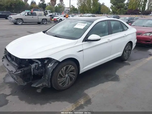 3VWG57BU2KM219502 2019 VOLKSWAGEN JETTA - Image 2