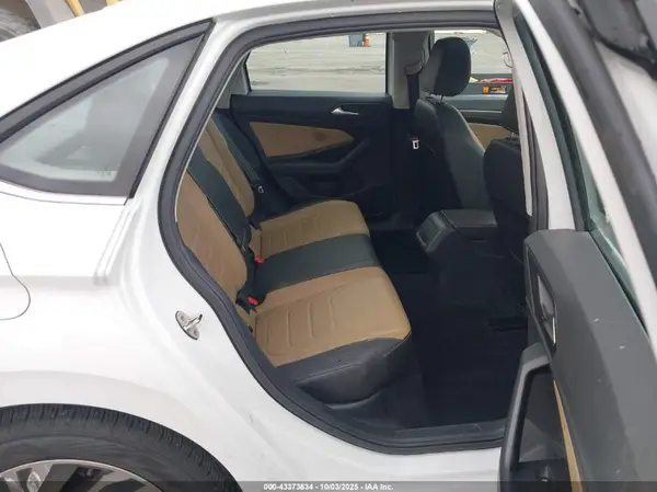 3VWG57BU2KM219502 2019 VOLKSWAGEN JETTA - Image 8