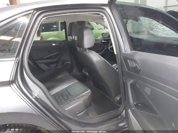3VWG57BU2KM247011 2019 VOLKSWAGEN JETTA - Image 8