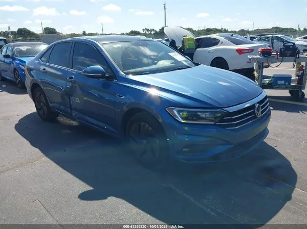 3VWG57BU3KM008258 2019 VOLKSWAGEN JETTA - Image 1