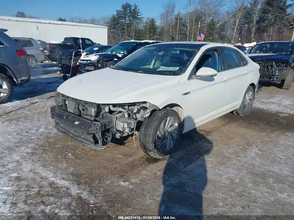 3VWG57BU4KM181609 2019 VOLKSWAGEN JETTA - Image 2