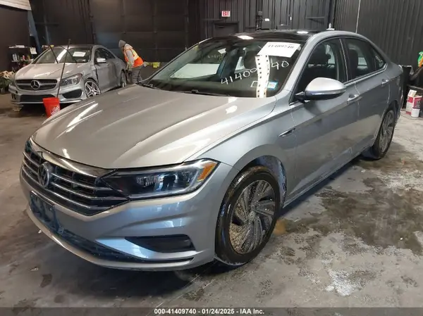 3VWG57BU4KM218920 2019 VOLKSWAGEN JETTA - Image 2
