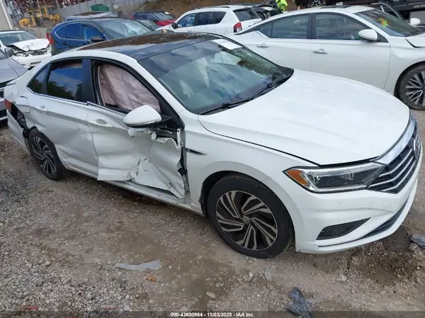 3VWG57BU4MM009017 2021 VOLKSWAGEN JETTA - Image 1