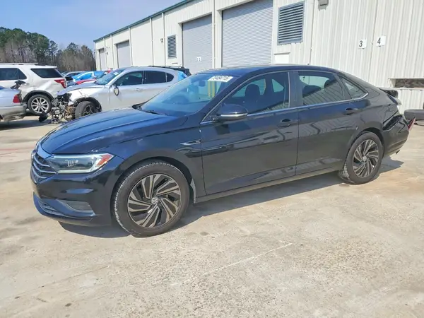 3VWG57BU5KM008911 2019 VOLKSWAGEN JETTA - Image 1
