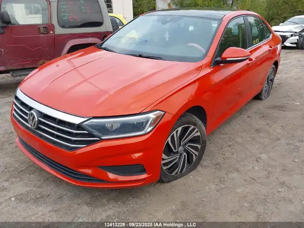3VWG57BU5KM054125 2019 VOLKSWAGEN JETTA - Image 2