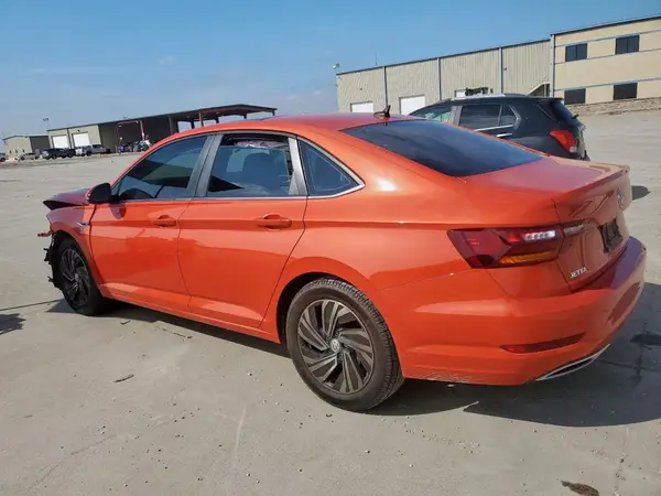 3VWG57BU7KM029453 2019 VOLKSWAGEN JETTA - Image 2