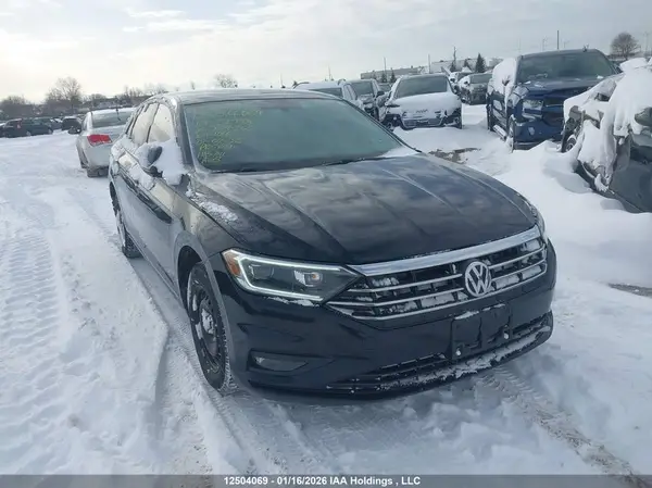 3VWG57BU7KM274365 2019 VOLKSWAGEN JETTA - Image 1