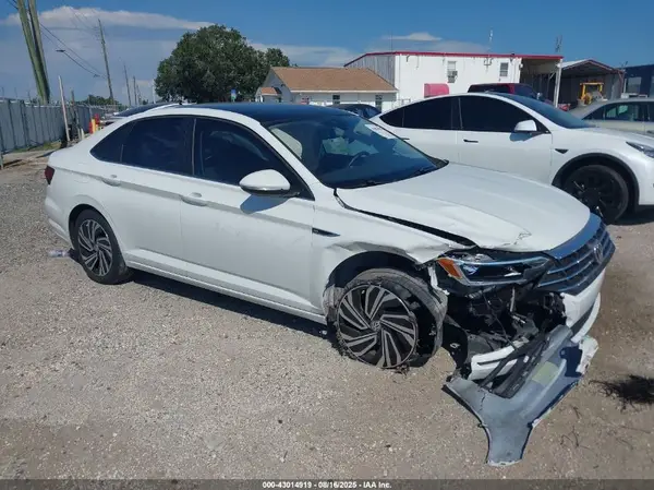 3VWG57BU7MM031786 2021 VOLKSWAGEN JETTA - Image 1