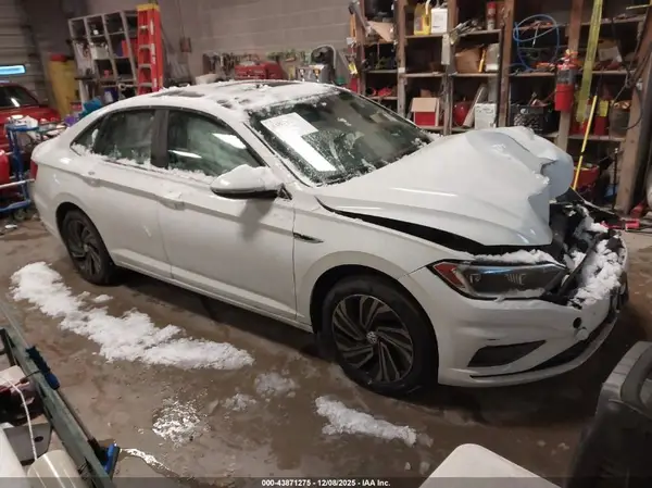 3VWG57BU8KM053941 2019 VOLKSWAGEN JETTA - Image 1