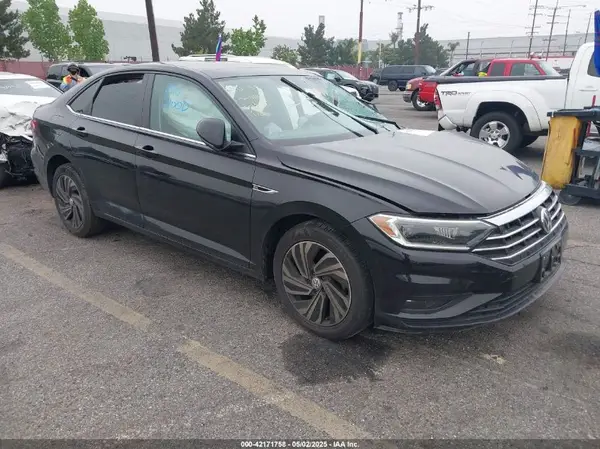 3VWG57BU8KM087653 2019 VOLKSWAGEN JETTA - Image 1