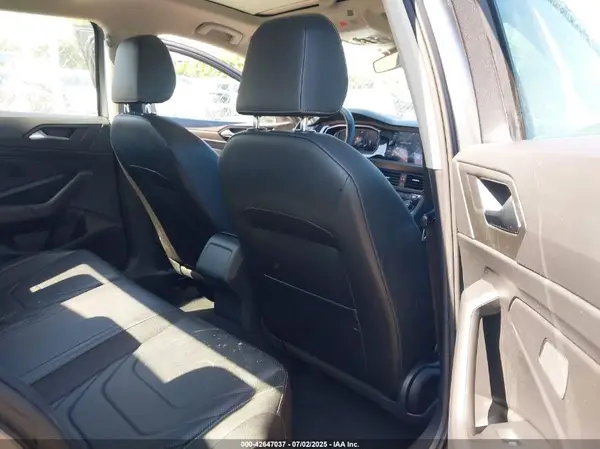 3VWG57BU8KM089306 2019 VOLKSWAGEN JETTA - Image 8