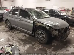 3VWG57BU8KM102233 2019 VOLKSWAGEN JETTA