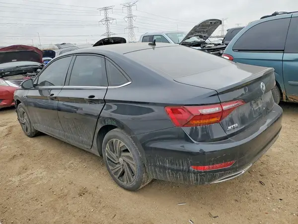 3VWG57BU8KM180768 2019 VOLKSWAGEN JETTA - Image 2