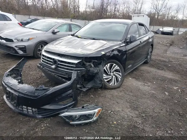 3VWG57BU9KM100099 2019 VOLKSWAGEN JETTA - Image 2
