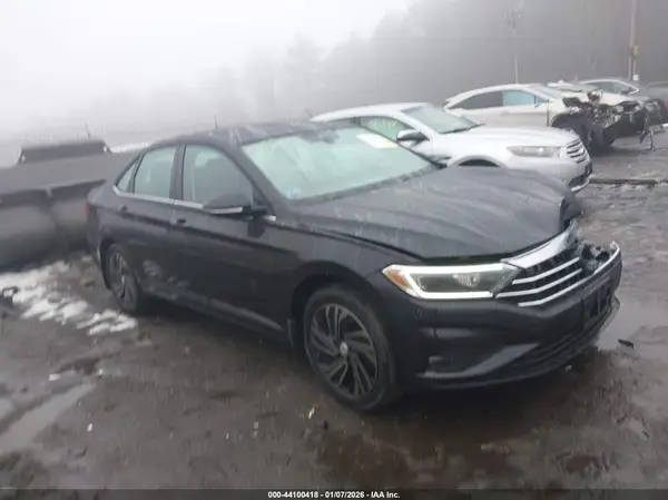 3VWG57BU9KM169360 2019 VOLKSWAGEN JETTA - Image 1