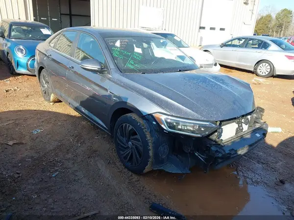 3VWG57BU9KM206410 2019 VOLKSWAGEN JETTA - Image 1