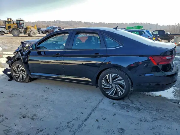 3VWG57BU9MM068970 2021 VOLKSWAGEN JETTA - Image 2