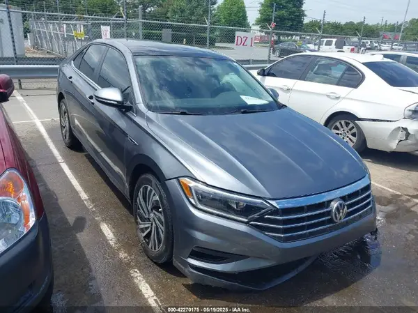 3VWG57BU9MM100493 2021 VOLKSWAGEN JETTA - Image 1