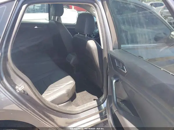 3VWG57BU9MM100493 2021 VOLKSWAGEN JETTA - Image 8