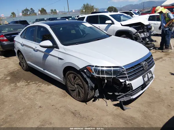 3VWG57BUXKM040219 2019 VOLKSWAGEN JETTA - Image 1