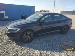 3VWGB7BUXKM253759 2019 VOLKSWAGEN JETTA