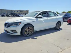 3VWGB7BUXKM256189 2019 VOLKSWAGEN JETTA
