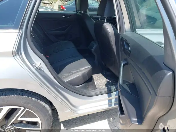 3VWGM7BU2NM000952 2022 VOLKSWAGEN JETTA - Image 8