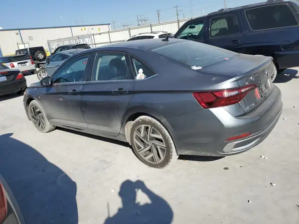 3VWGM7BU3RM034792 2024 VOLKSWAGEN JETTA - Image 2