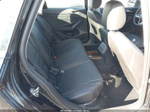 3VWGM7BU7RM035377 2024 VOLKSWAGEN JETTA - Image 8