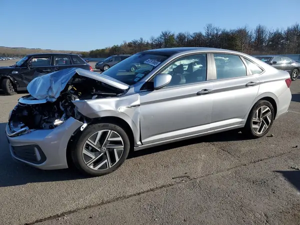 3VWGM7BU9RM015373 2024 VOLKSWAGEN JETTA - Image 1