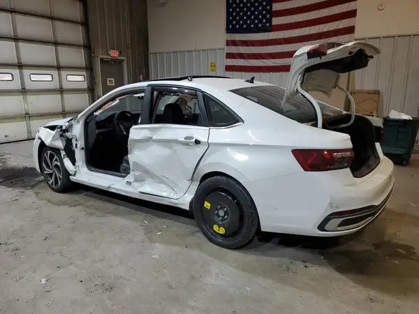 3VWGX7BU0SM014691 2025 VOLKSWAGEN JETTA - Image 2