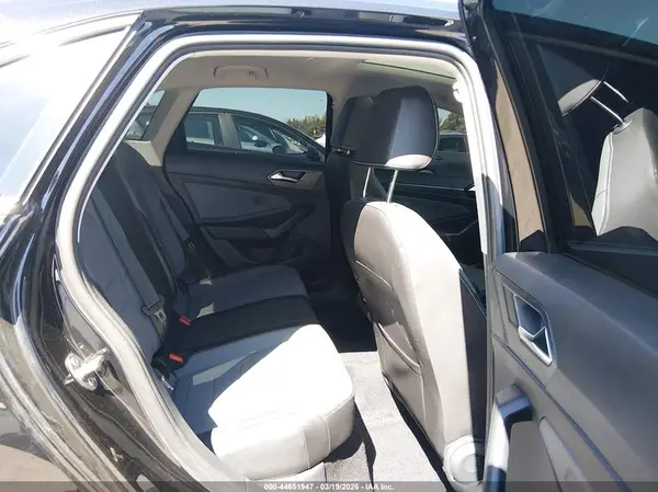 3VWGX7BU2SM101184 2025 VOLKSWAGEN JETTA - Image 8