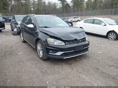 3VWH17AU0HM512860 2017 VOLKSWAGEN GOLF