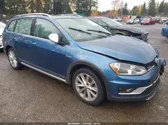 3VWH17AU0HM518061 2017 VOLKSWAGEN GOLF