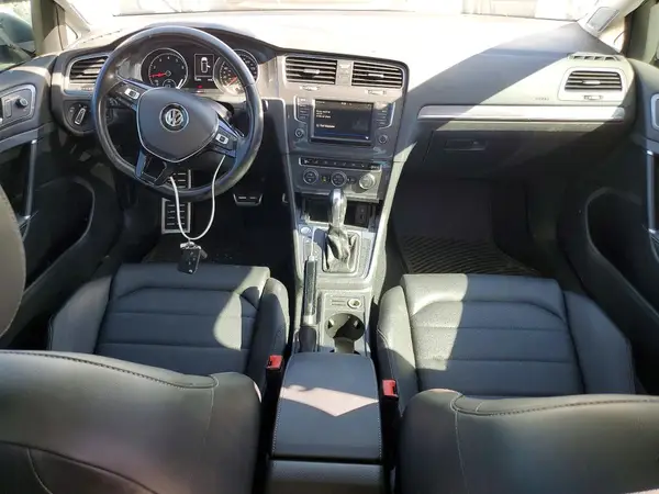 3VWH17AU0HM527231 2017 VOLKSWAGEN GOLF - Image 8