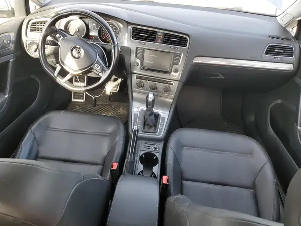3VWH17AU0HM532798 2017 VOLKSWAGEN GOLF - Image 8