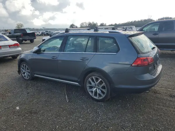 3VWH17AU0HM536320 2017 VOLKSWAGEN GOLF - Image 2