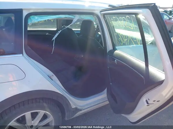 3VWH17AU0JM754067 2018 VOLKSWAGEN GOLF - Image 8