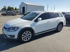 3VWH17AU0JM759320 2018 VOLKSWAGEN GOLF