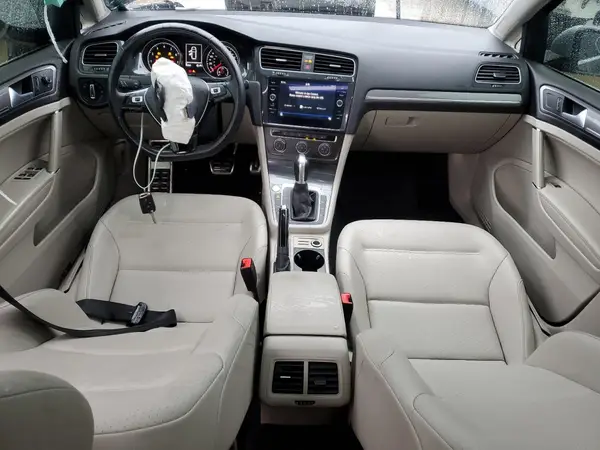3VWH17AU0KM502241 2019 VOLKSWAGEN GOLF - Image 8