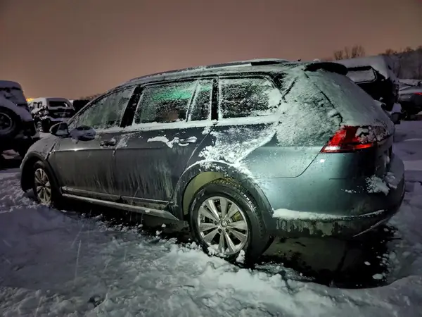 3VWH17AU1HM509837 2017 VOLKSWAGEN GOLF - Image 2