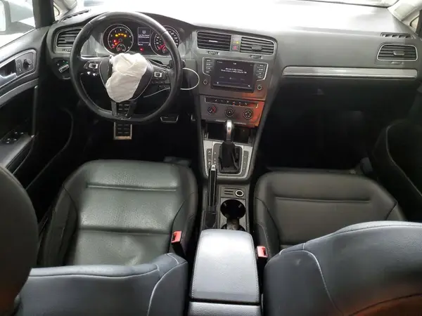 3VWH17AU1HM510664 2017 VOLKSWAGEN GOLF - Image 8