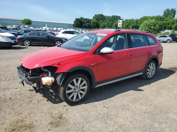 3VWH17AU1HM516903 2017 VOLKSWAGEN GOLF - Image 1