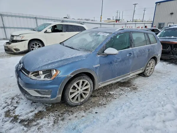 3VWH17AU1HM518134 2017 VOLKSWAGEN GOLF - Image 1