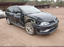 3VWH17AU1HM518473 2017 VOLKSWAGEN GOLF