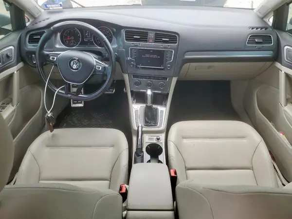 3VWH17AU1HM532695 2017 VOLKSWAGEN GOLF - Image 8