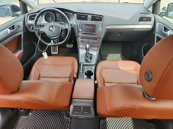 3VWH17AU1HM538786 2017 VOLKSWAGEN GOLF - Image 8