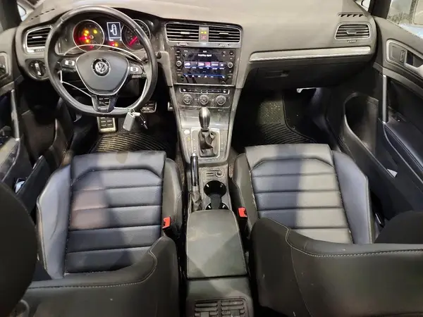 3VWH17AU1JM754157 2018 VOLKSWAGEN GOLF - Image 8