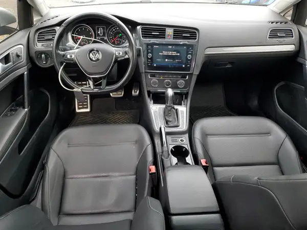 3VWH17AU1JM755003 2018 VOLKSWAGEN GOLF - Image 8