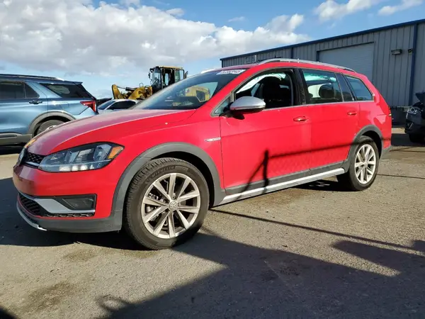 3VWH17AU1JM755809 2018 VOLKSWAGEN GOLF - Image 1
